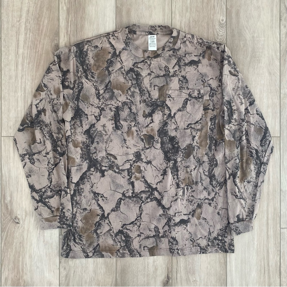 VTG Liberty Camo Long‎ Sleeve Tee